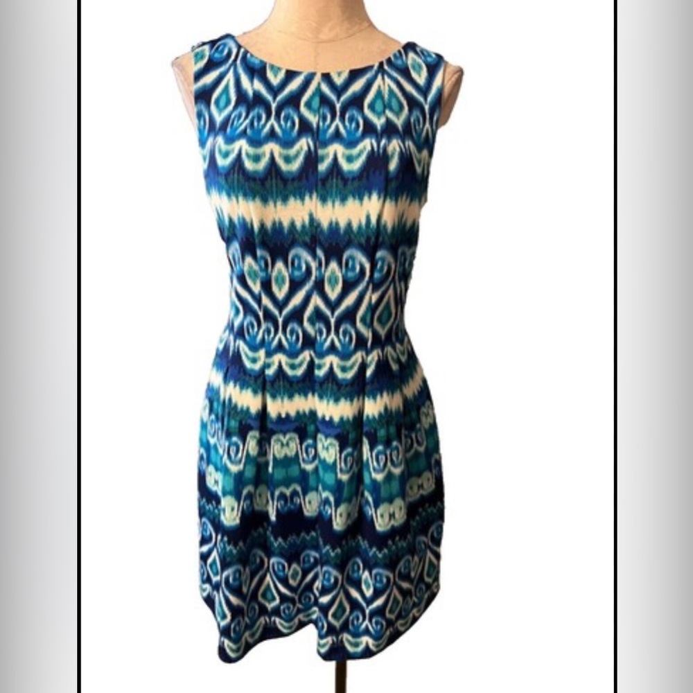 Summer Fun Fit & Flare Gabby Skye dress with pockets! Size 10